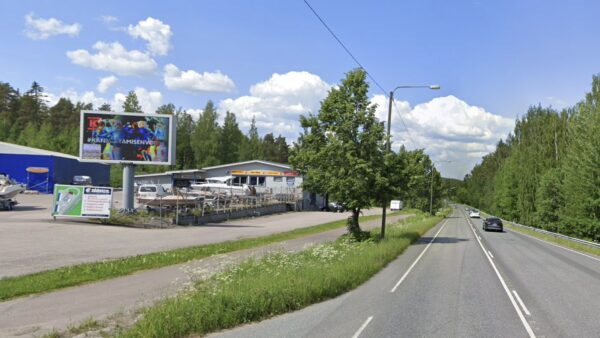 Digitaalinen ulkomainostaulu Vääksy Lahdentie