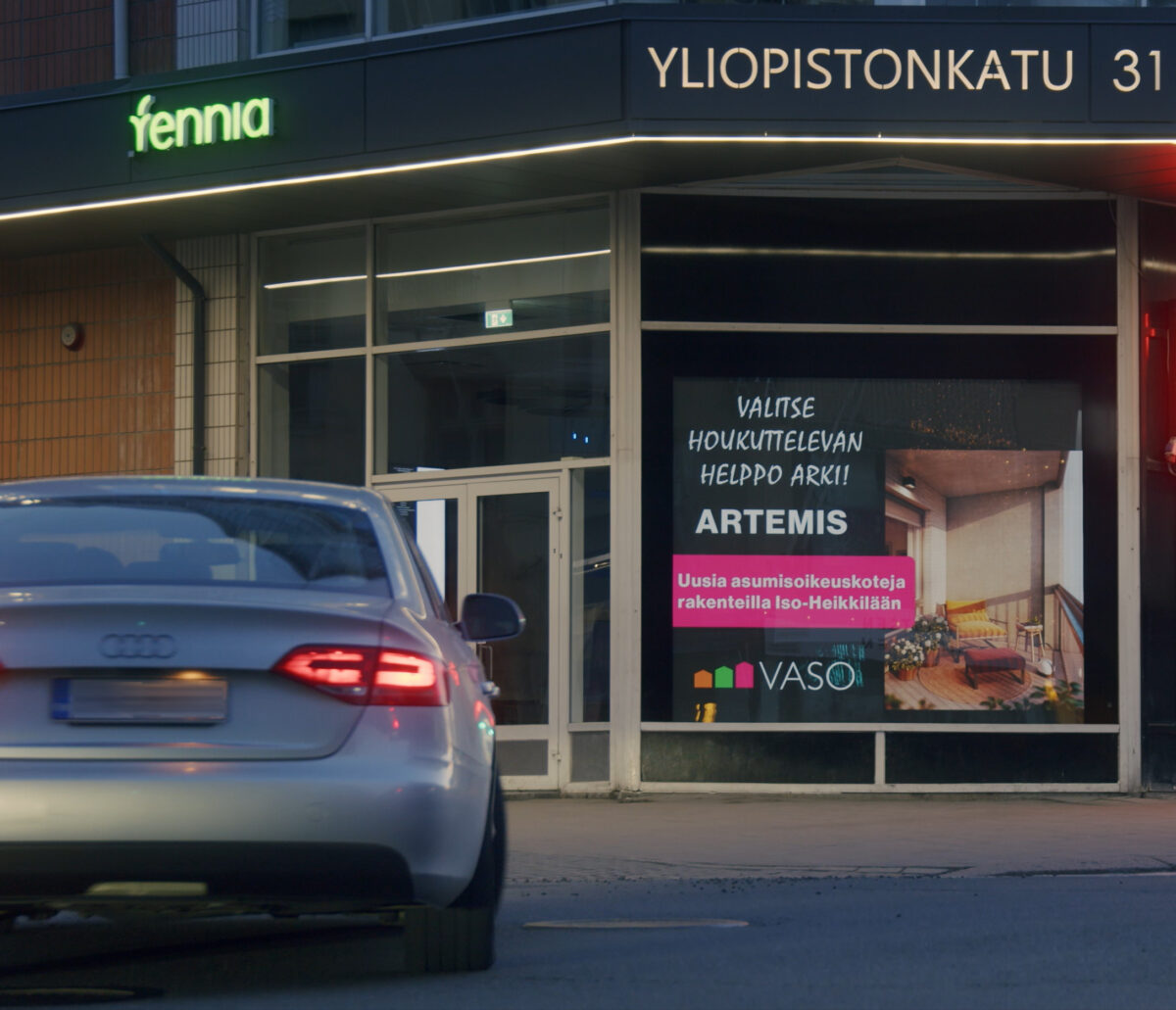 Digitaalinen ulkomainostaulu Turku Yliopistonkatu